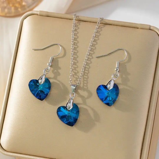 Luxurious Pearl Drop Necklace Set