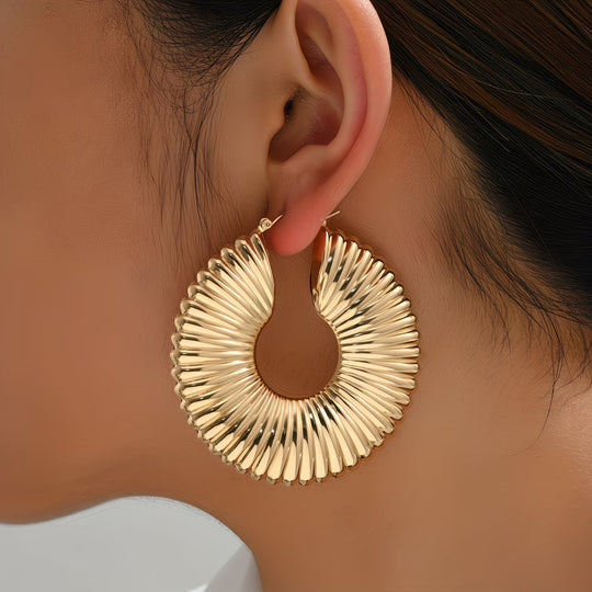 Boldly Lightweight Sunburst Earrings