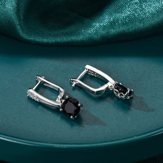 Elegant Vintage-Inspired Drop Earrings