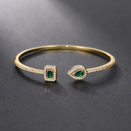 Elegant Gold Sculptural Bracelet