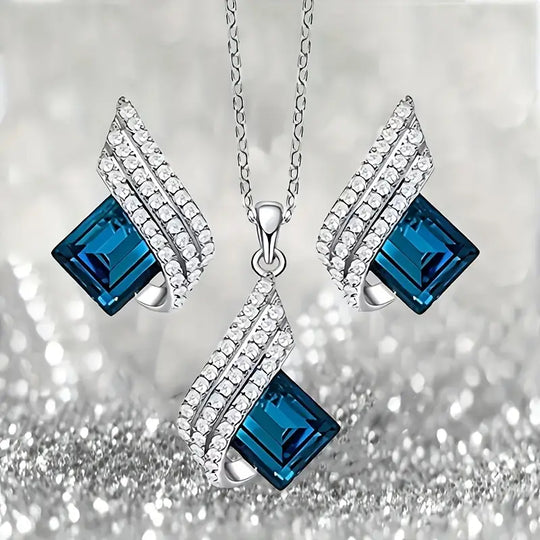 Lustrous Sapphire Jewelry Set