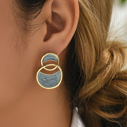 Timeless Gold Circle Earrings