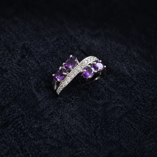Elegant Lavender Accent White Gold Ring