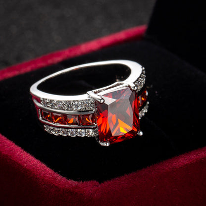 Sophisticated White Gold Statement Ring