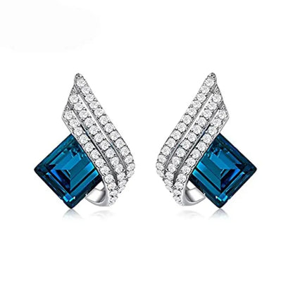 Lustrous  Sapphire Jewelry Set