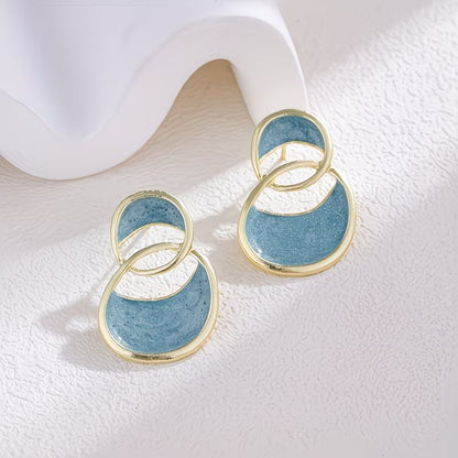 Timeless Gold Circle Earrings