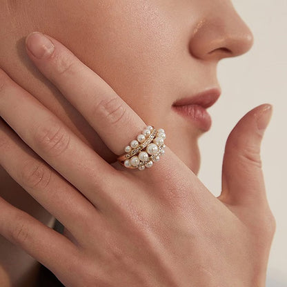 Elegant  Pearl Zirconia Ring