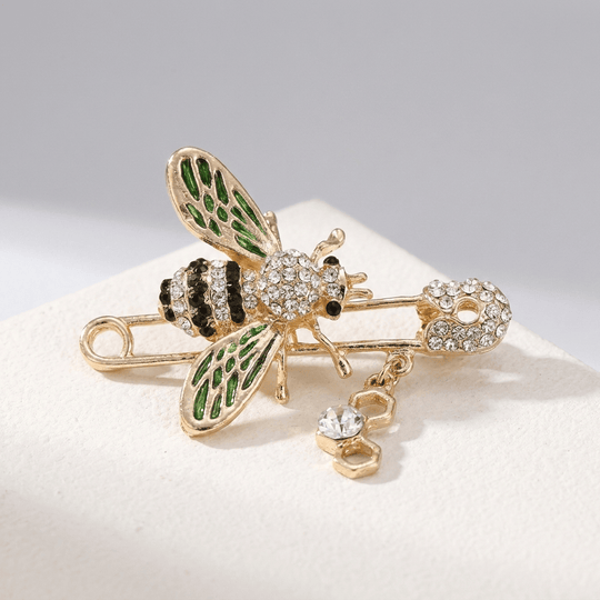 Elegant Insect Diamond Brooch