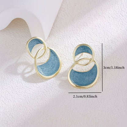 Timeless Gold Circle Earrings