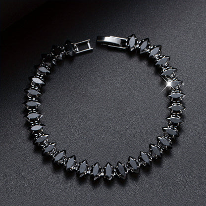Sophisticated Onyx Copper Bracelet
