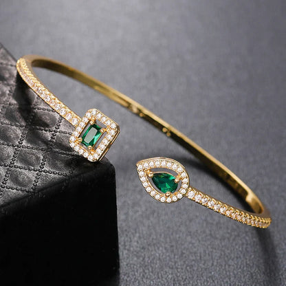 Elegant Gold Sculptural Bracelet