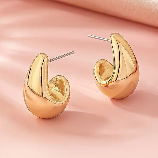 Gold Elegant Teardrop Earrings