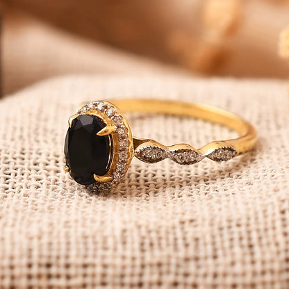 Elegant Onyx Gold Ring