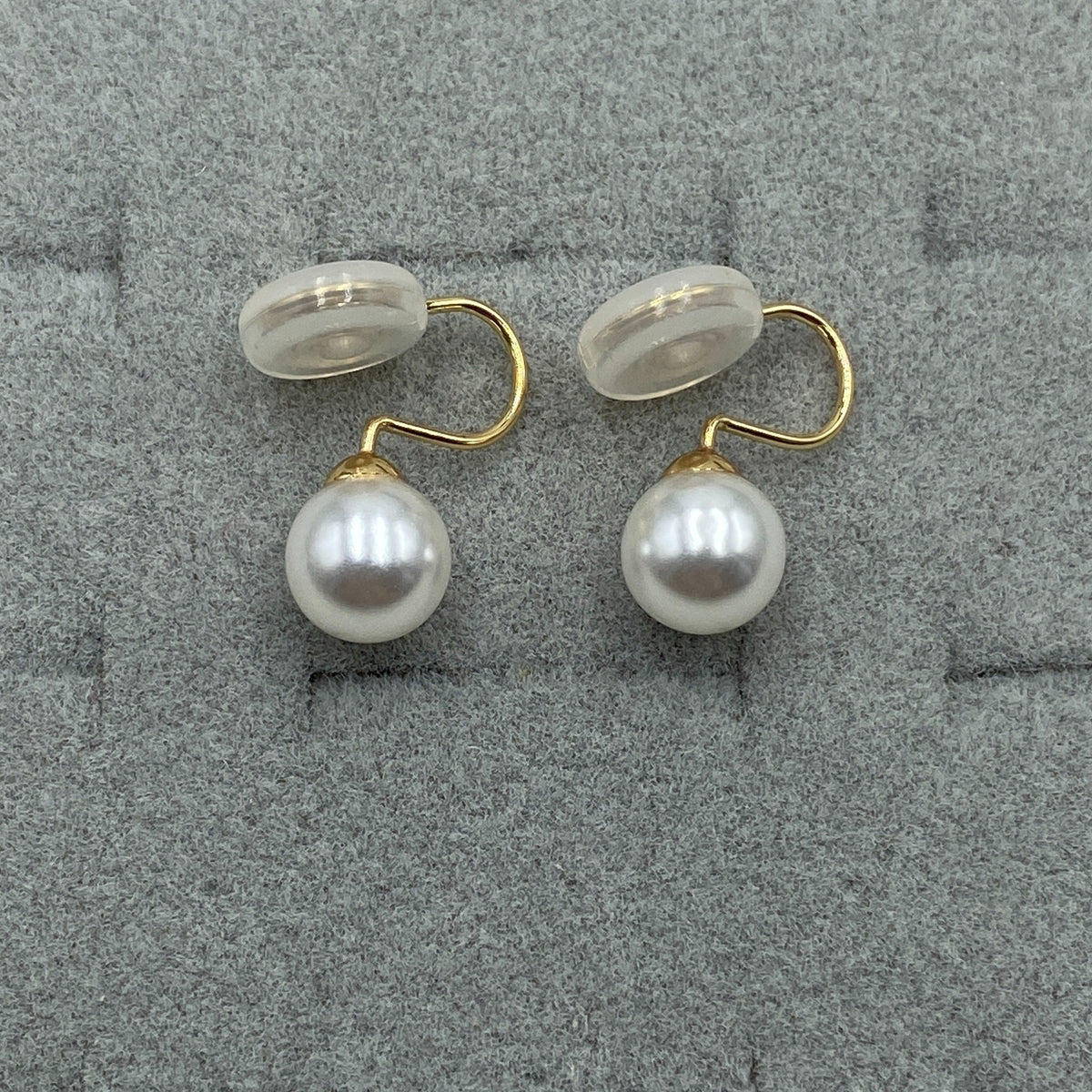 Vintage Round Pearl Clip Earrings