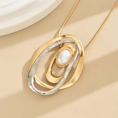 Statement Pearl Geometric Necklace