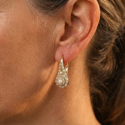 Elegant Pearl Bloom Earrings