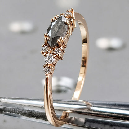 Elegant Rose Gold Statement Ring